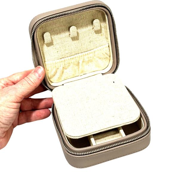 Gray leather zip around travel jewelry case small storage box organizer mirror - Picture 4 of 7